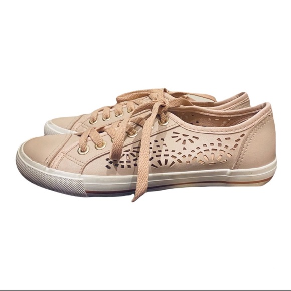 Restricted Women’s Mauve Light Pink Laser Cut Sneakers (6) - Picture 8 of 15